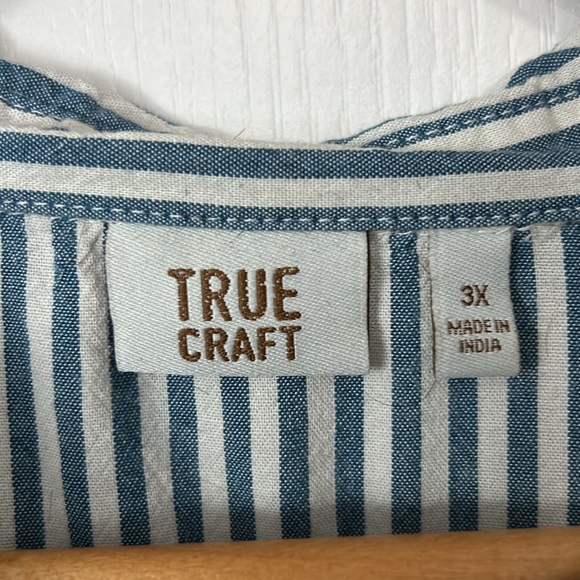 True Craft Layered Peplum Shirt - Picture 2 of 6